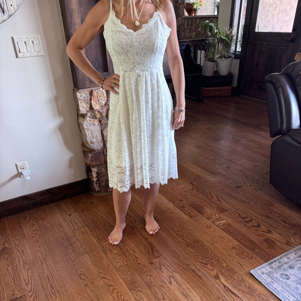 Elegant White Lace Overlay Dress NWT Sz Med